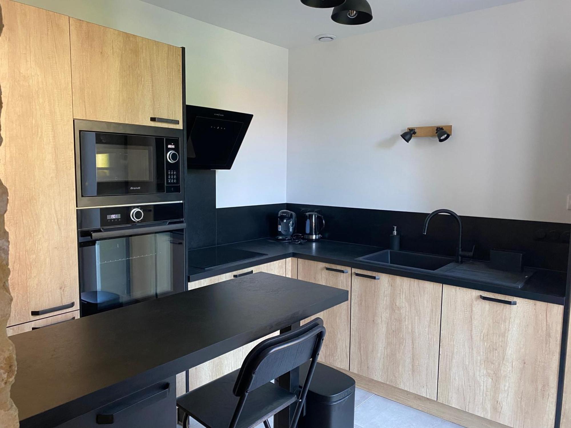 Charmante Maison Du XVIII En Pierre Renovee Colleville-Montgomery Екстериор снимка